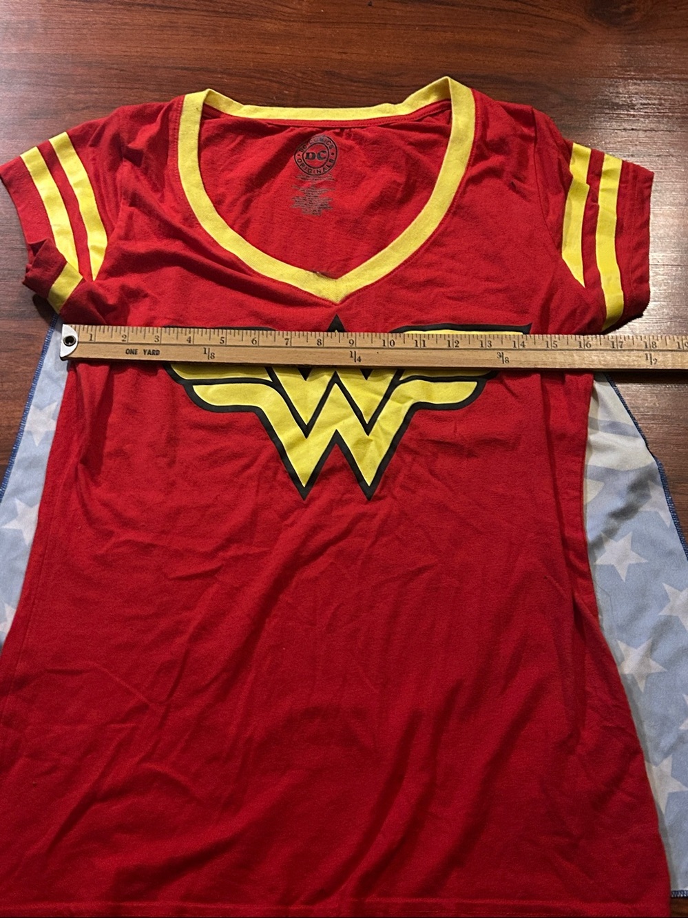 DC COMICS ORIGINALS Wonder Woman Costume Caped Tee Size XL J - Picture 5 of 9